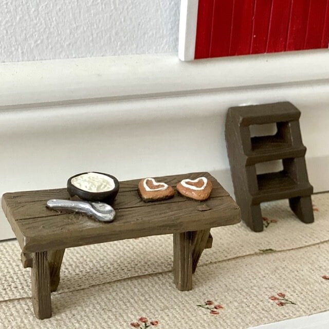 Table for Elf Door