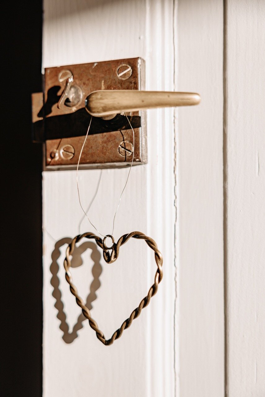 Hanging Ornament Estelle Heart Brass