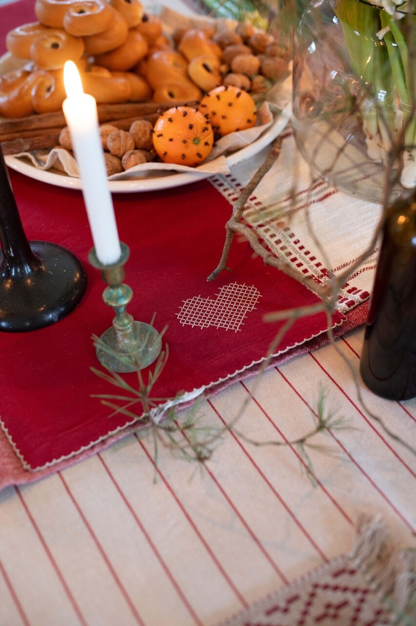 Table Cloth Lucas Red