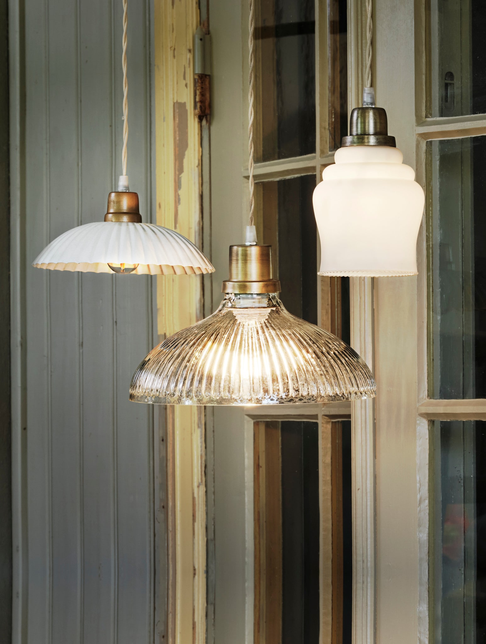 Pendant Lamp Ingrid Antique White Large