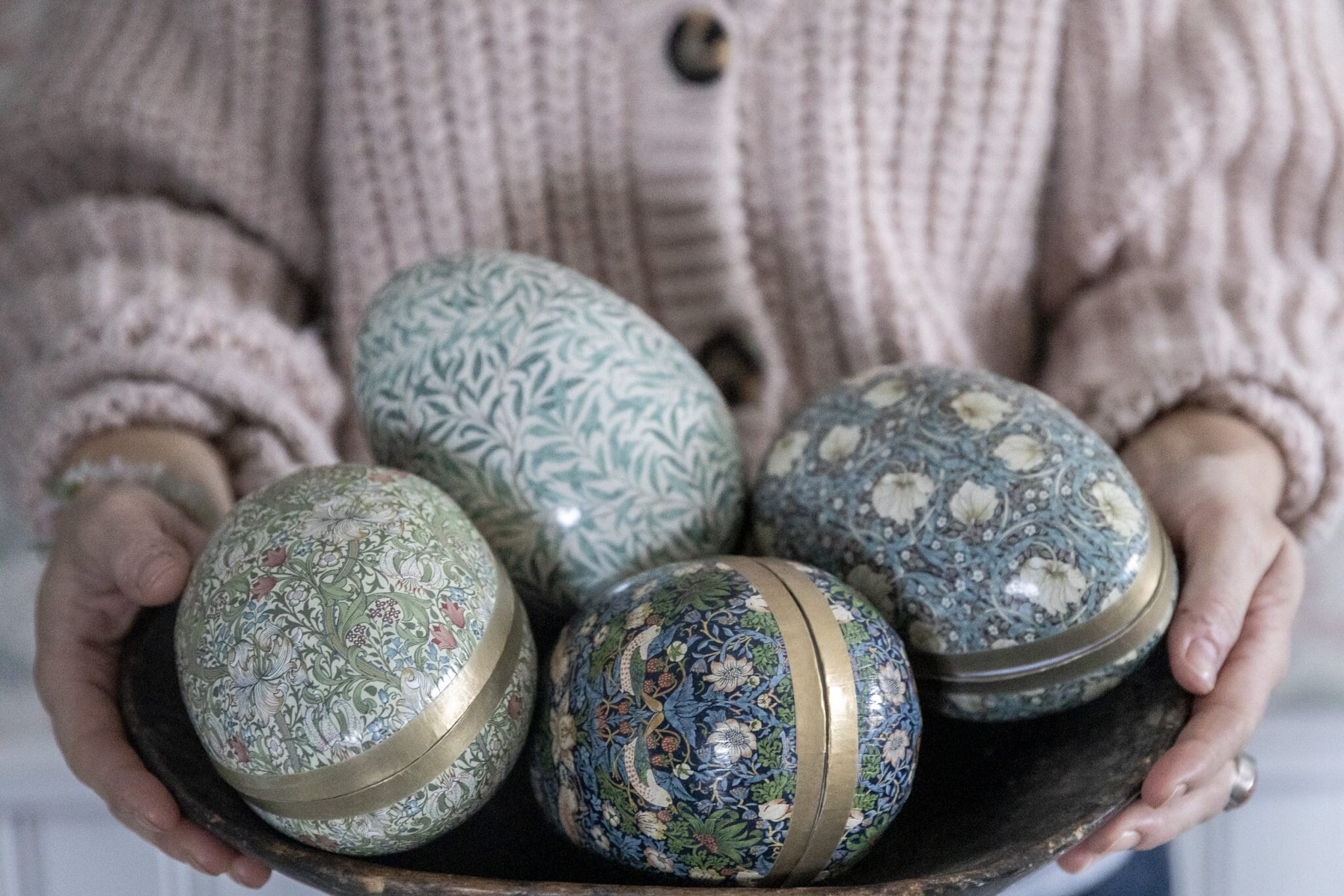 Easter Egg William Morris Willow Bough